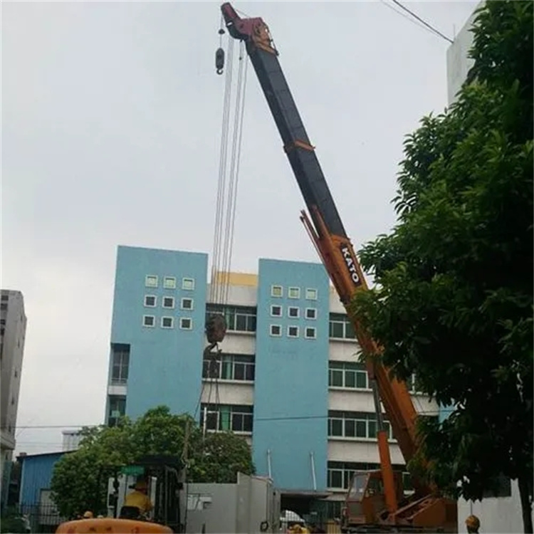 安新为什么要选择专业的吊车出租